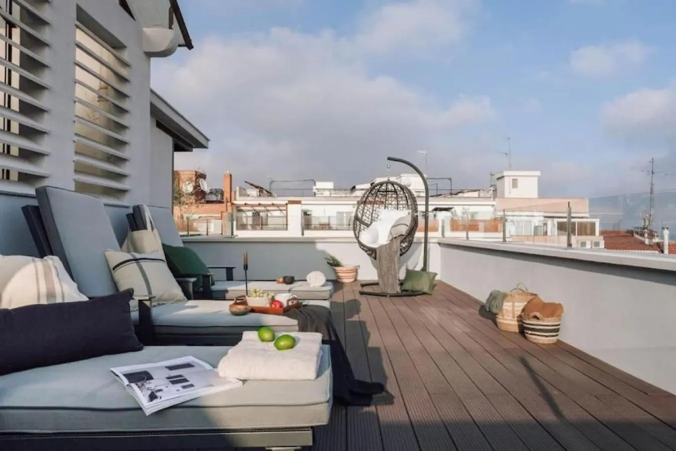 Baka - 2 Bedroom With Terrace In Sant Gervasi Barcellona Spagna