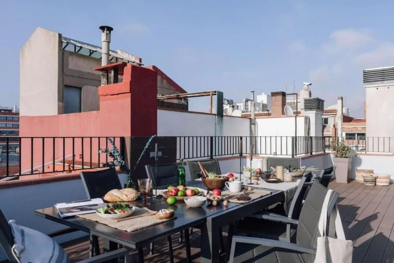 Baka - 2 Bedroom With Terrace In Sant Gervasi Barcellona Appartamento
